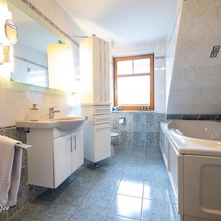 Haus Sonnenblume - Ferienwohnung 6 Lejlighed